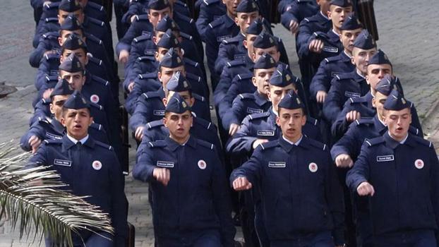 TSK'nın subay adayları Kuleli'de 7 dili ileri seviyede öğreniyor
