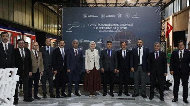 Turistik Karaelmas Ekspresi ilk seferine çıktı
