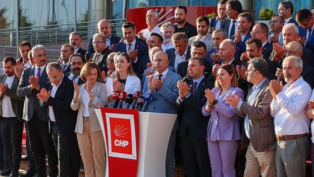 CHP'li 81 il başkanından ortak açıklama: Kayyum ya da butlan kararını tanımayacağız