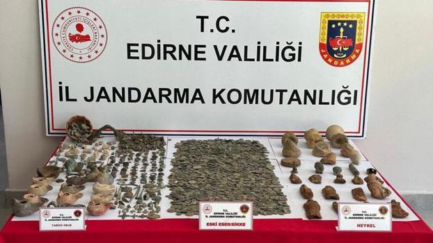 Edirne'de 4 bin 564 parça tarihi eser ele geçirildi