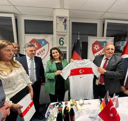 Avrupa Türk Futbol Federasyonunun iftarında spor dünyası bir araya geldi
