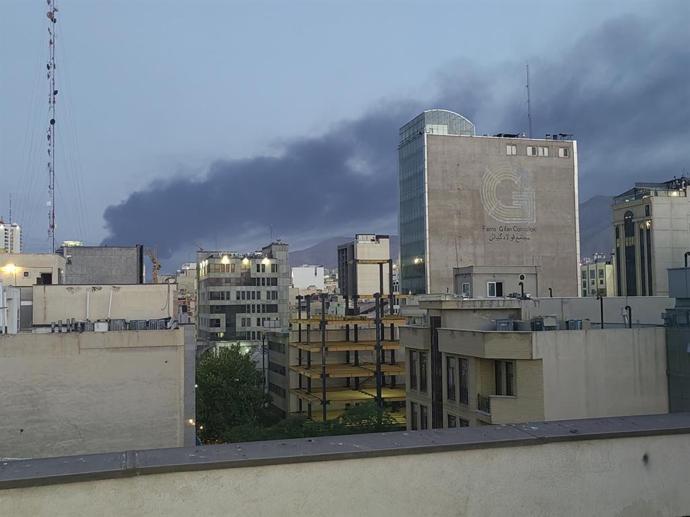 İsrailin İran’a saldırılarında 3 hastane ve 6 ambulansı hedef aldığı açıklandı
