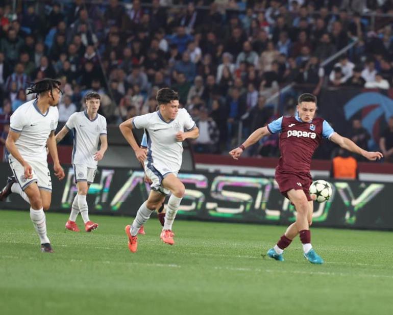 Trabzonspor, UEFA Gençlik Liginde yarı finalde