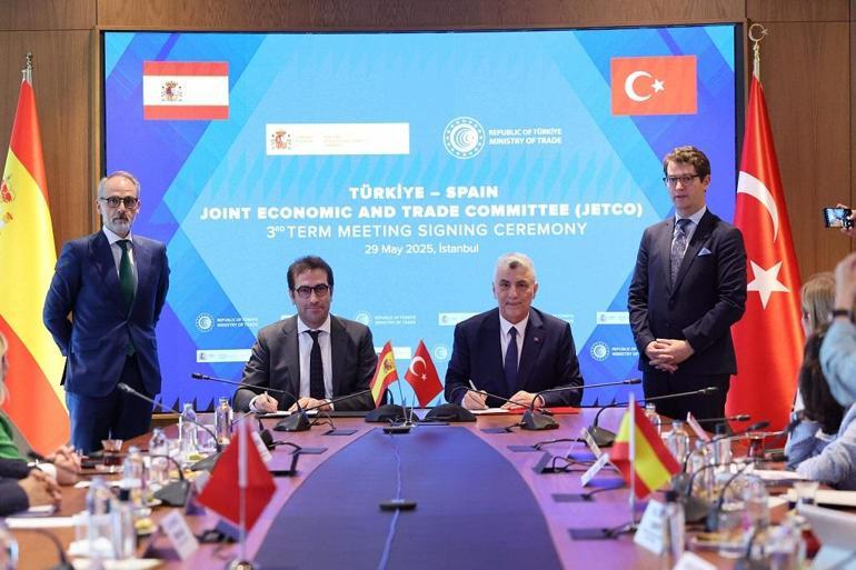 Ticaret Bakanı Bolat: Türk şirketleri için finansman fırsatları duyurmaktan mutluluk duyuyoruz