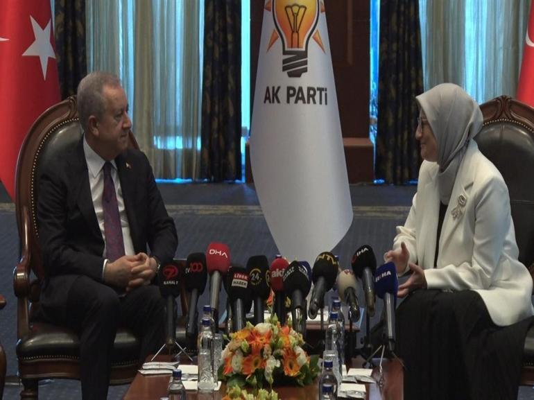 Siyasi partiler arasında bayramlaşma ziyaretleri